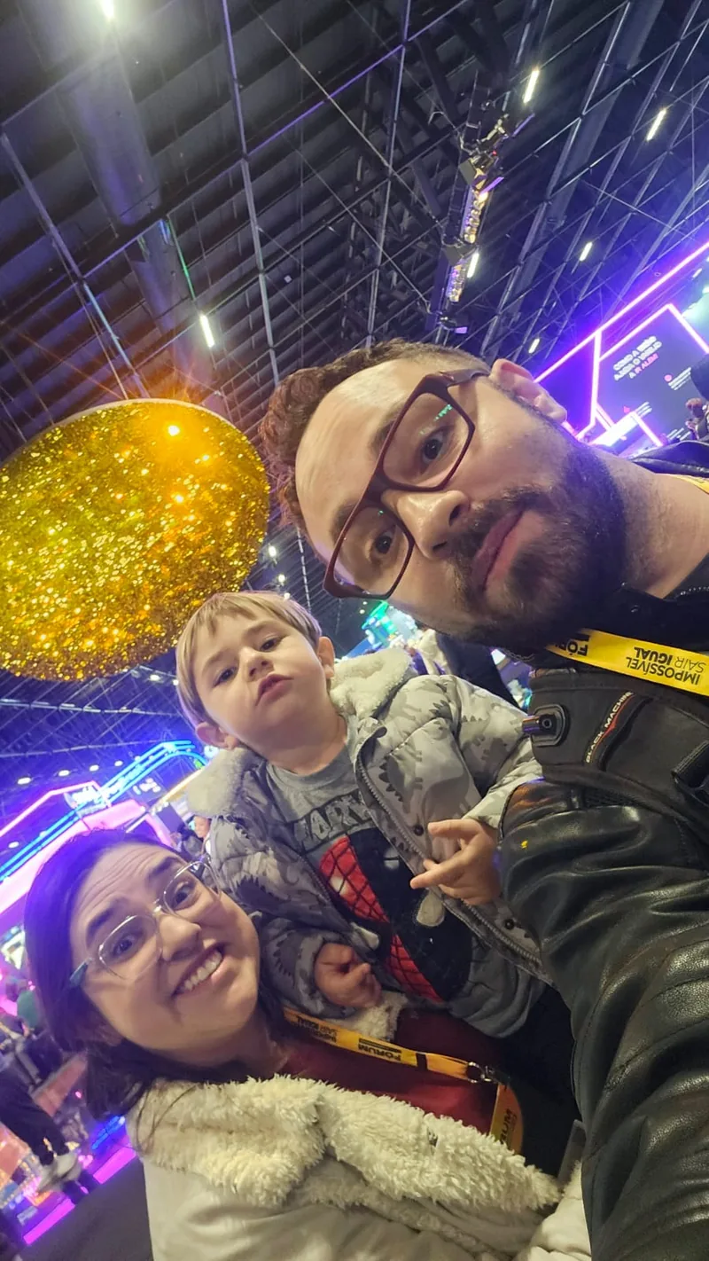 Família ObliKo — Thiago, Gislaine e filho